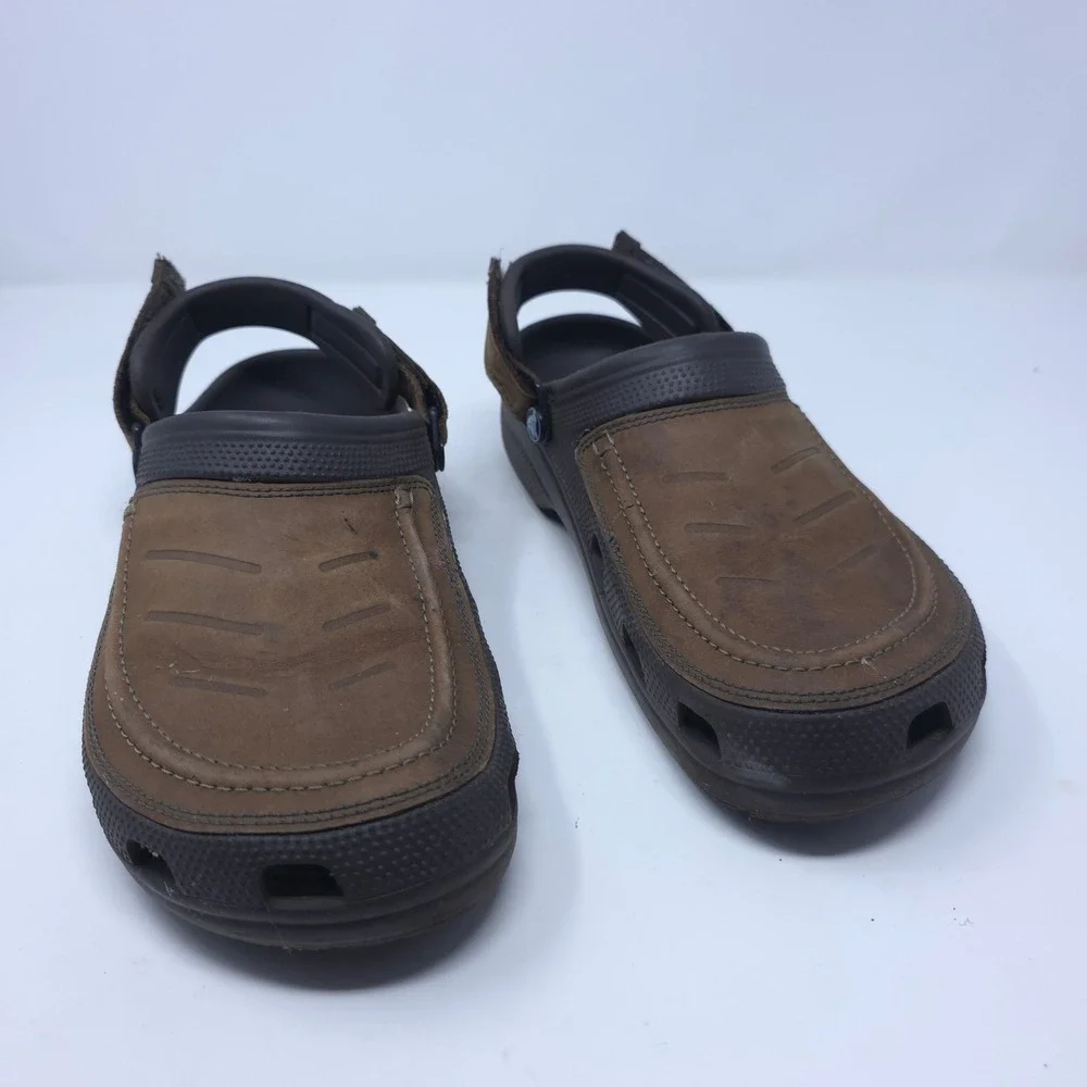 Crocs Yukon Sport Mens Clogs Brown Leather Accents Size 12